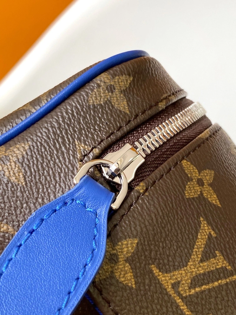 LV Cosmetic Bags 4233A-2174