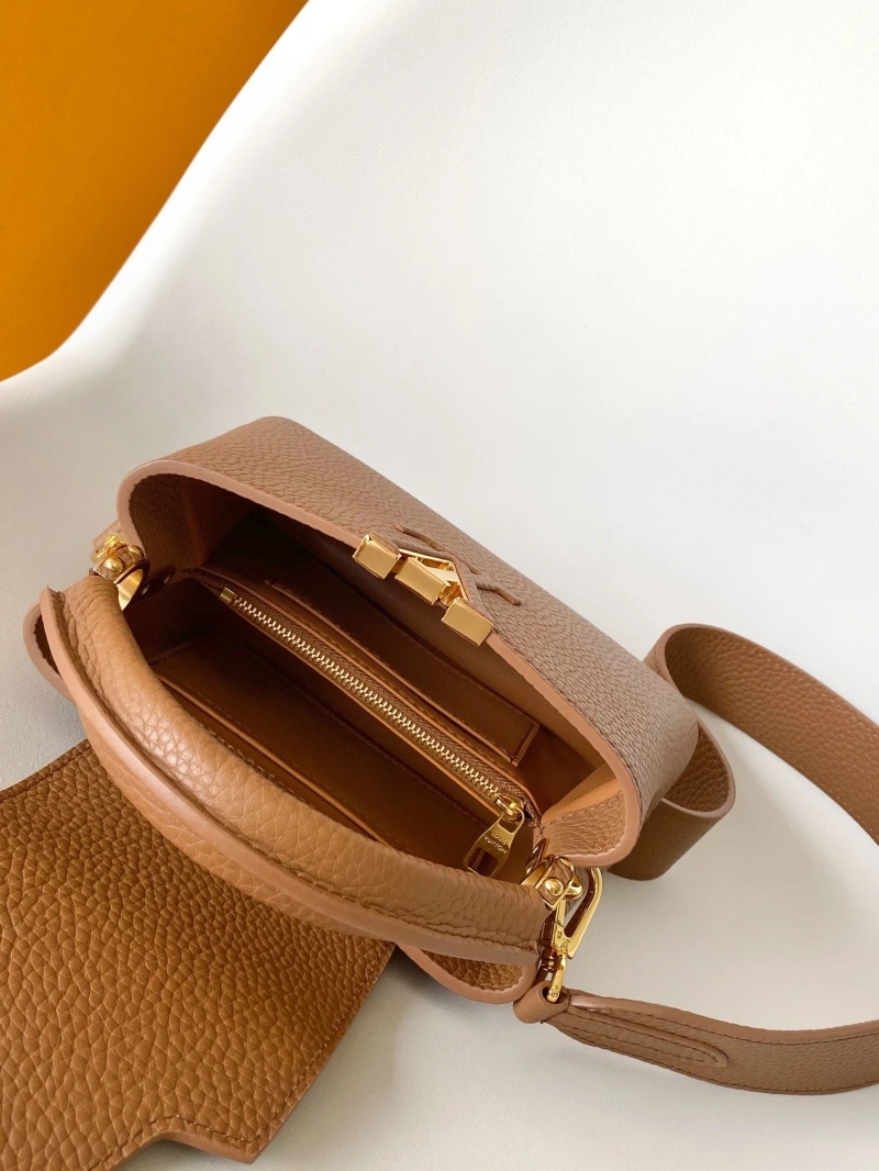 LV Clutch Bags 4233A-2181