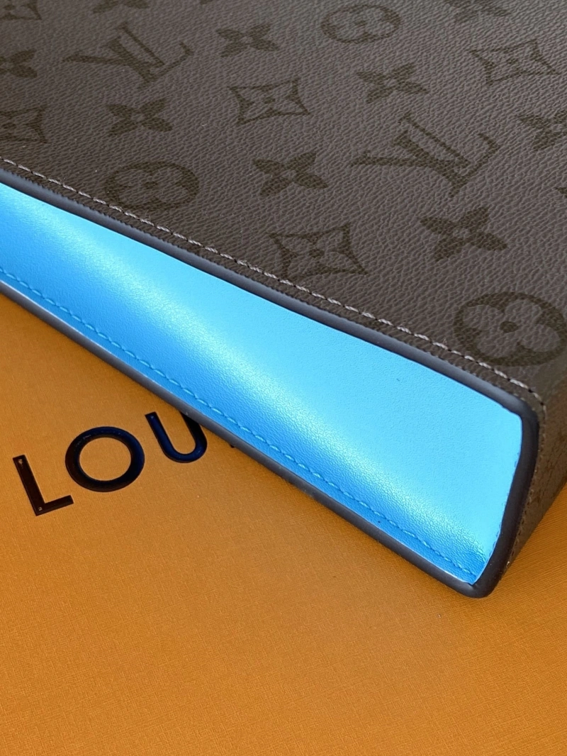 LV Clutch Bags 4233A-2197
