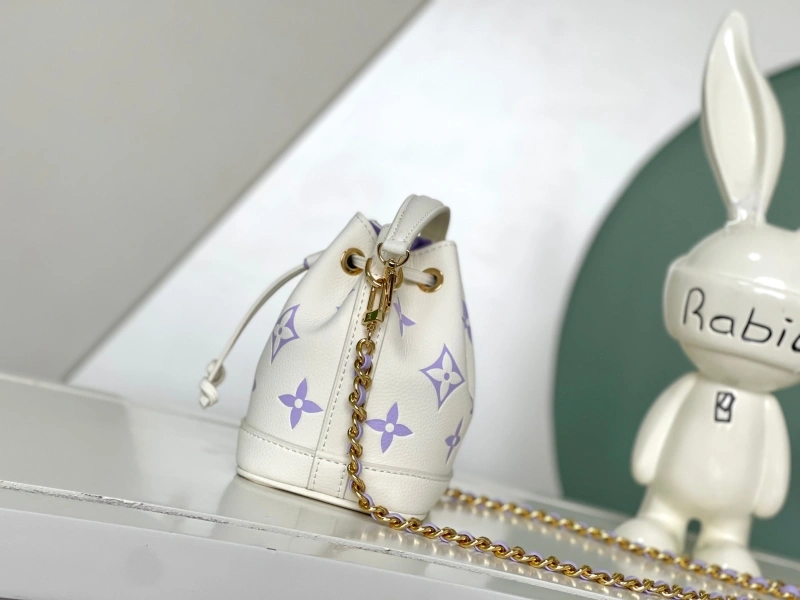 LV Bucket Bags 4233D-0012