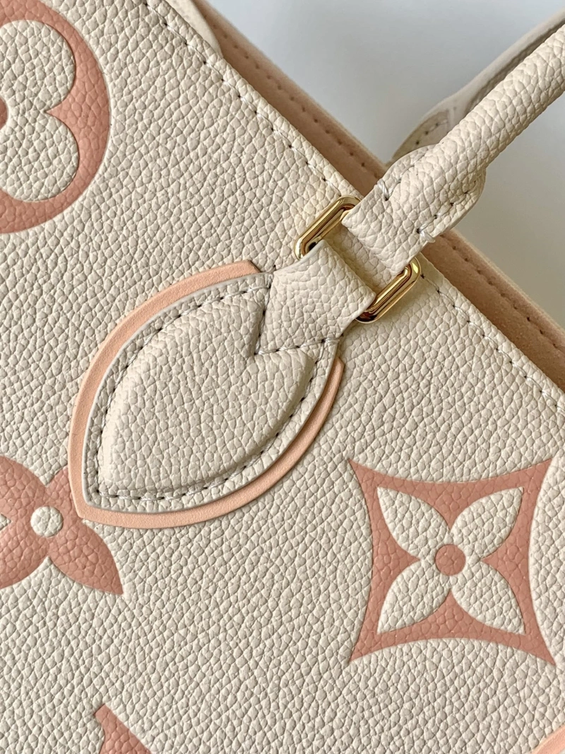 LV Shopping Bags 4233D-0015