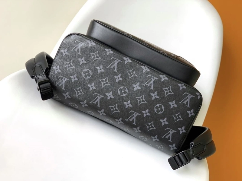 LV Backpacks 4233G-0029