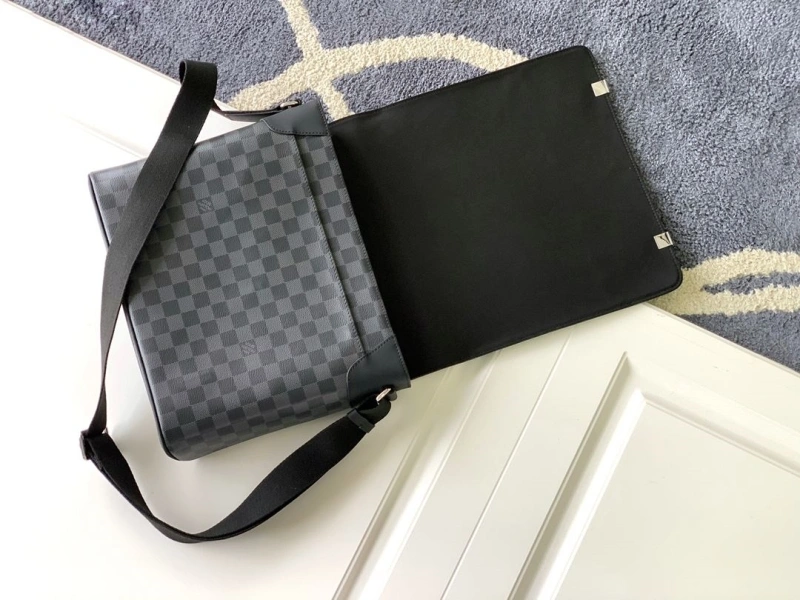 LV Satchel bags 4233G-0046