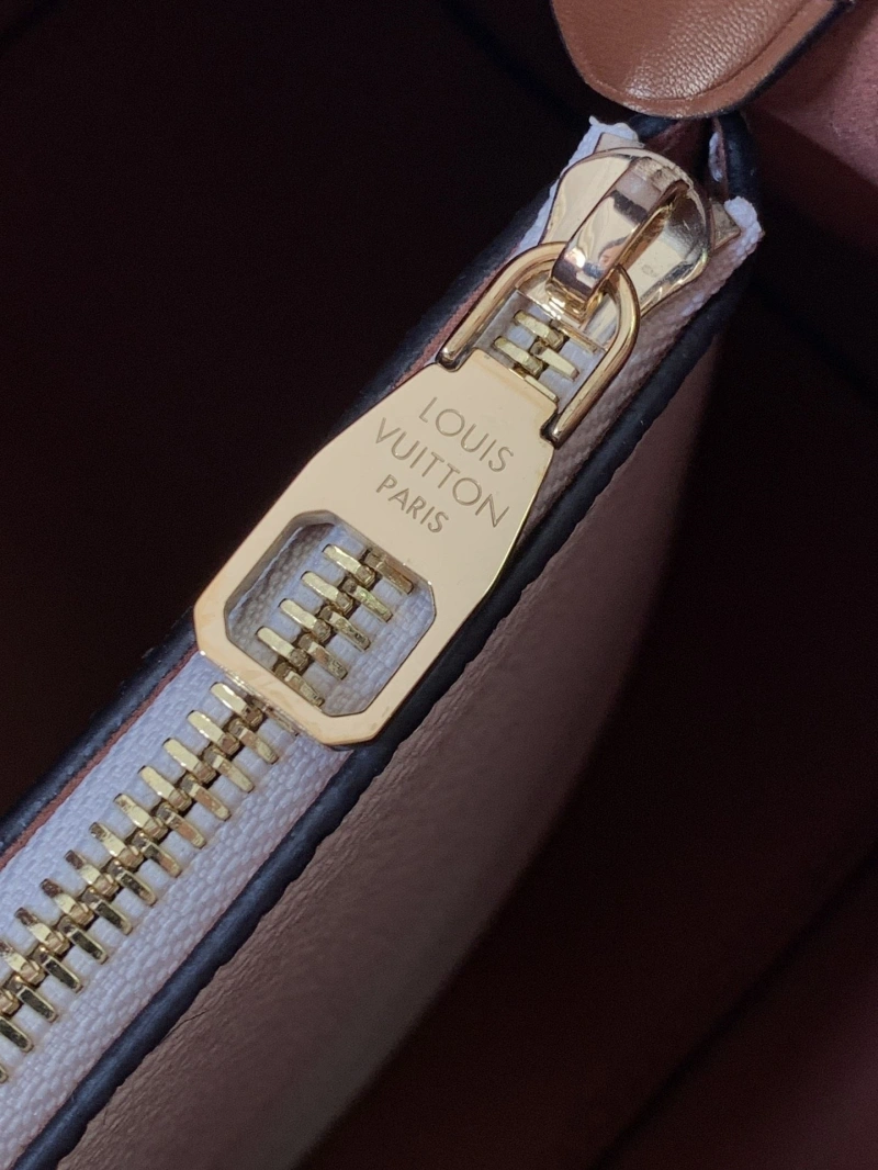 LV Bucket Bags 4233G-0086