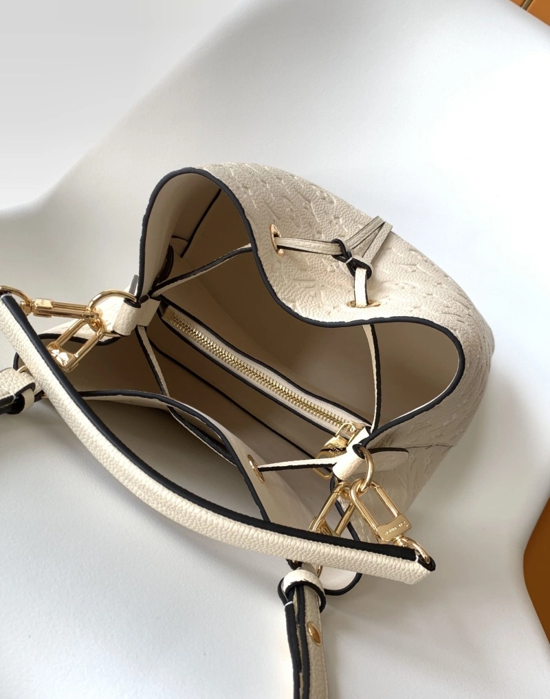 LV Bucket Bags 4233G-0087