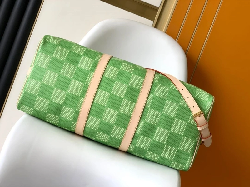 LV Travel Bags 4233G-0090