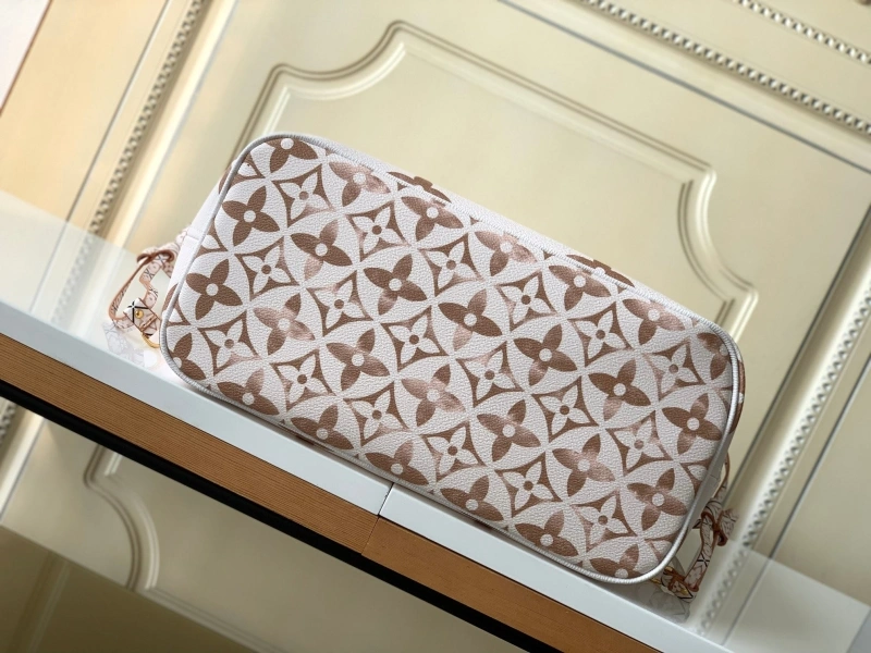 LV Shopping Bags 4233G-0128