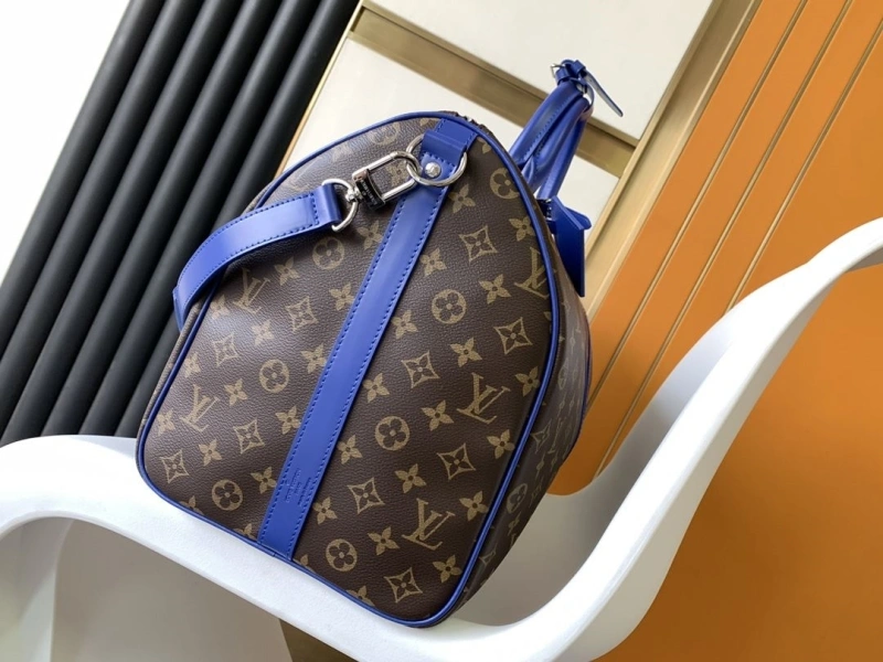 LV Travel Bags 4233G-0192