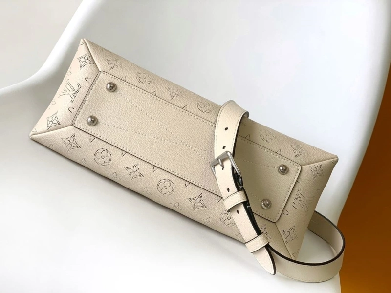 LV Satchel bags 4233G-0204