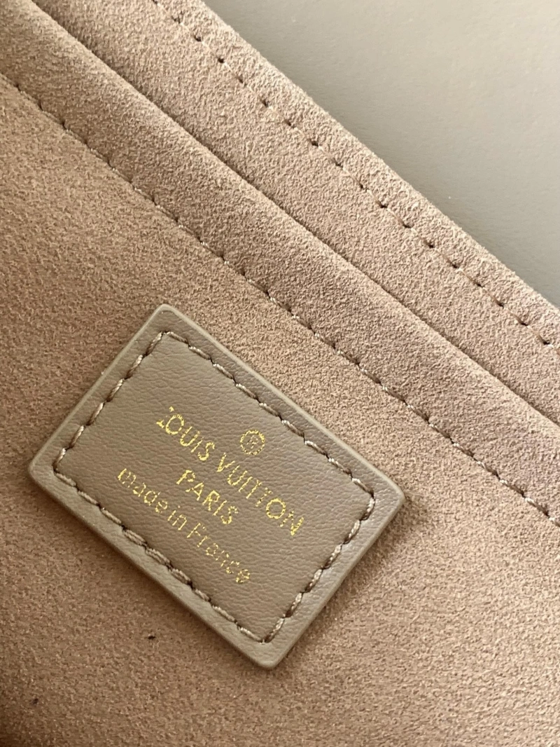 LV Satchel bags 4233G-0237