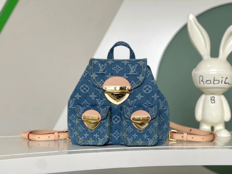 LV Backpacks 4233G-0350