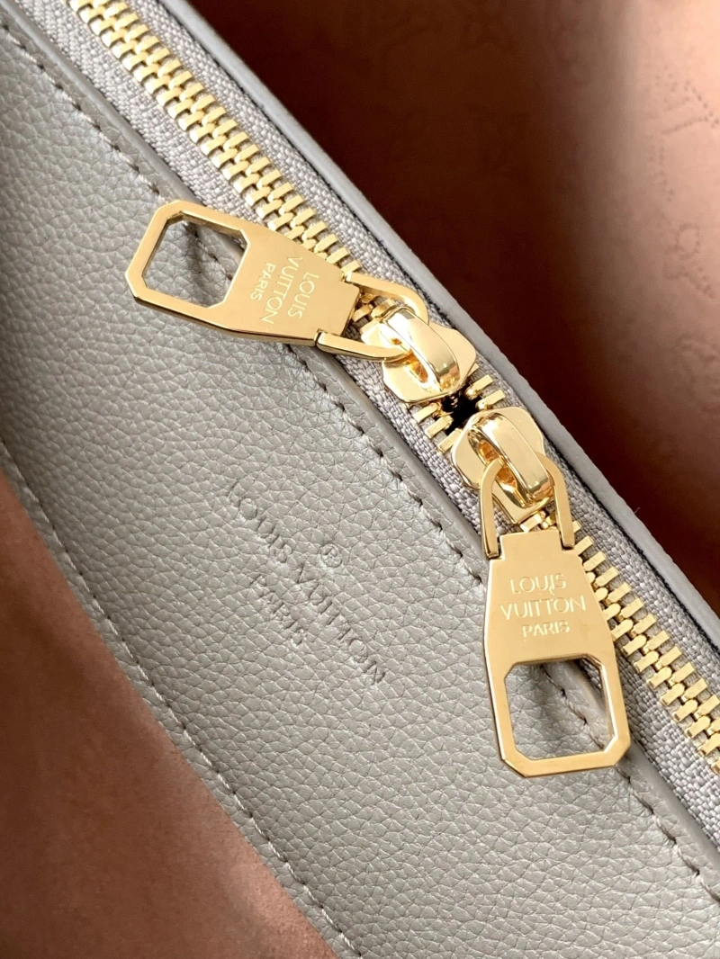 LV Top Handle Bags 4233G-0361