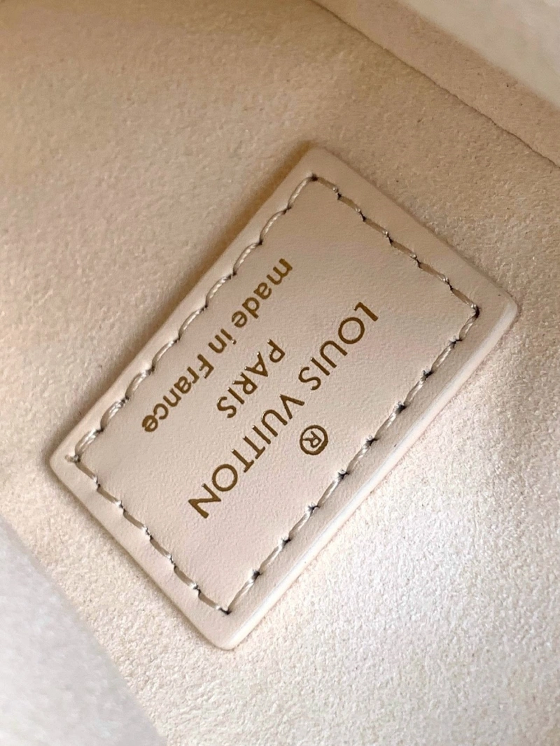 LV Box Bags 4233G-0372