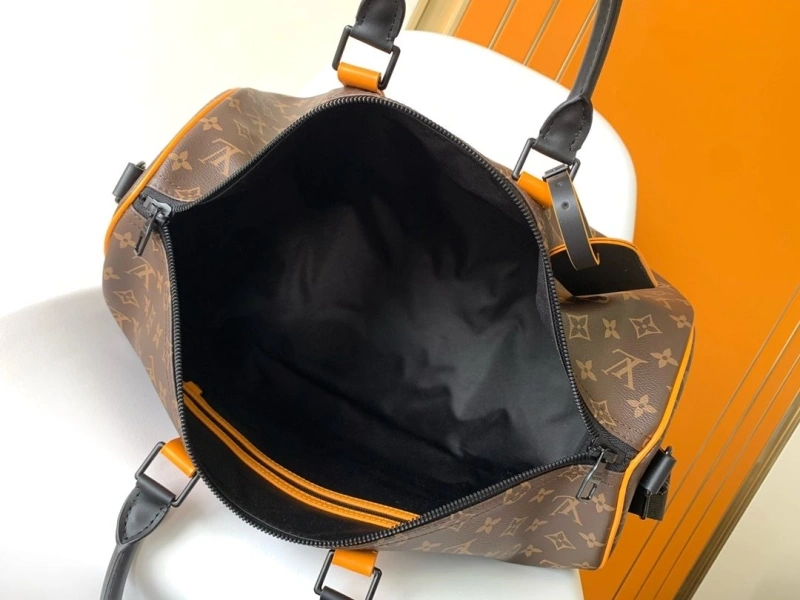LV Travel Bags 4233G-0382