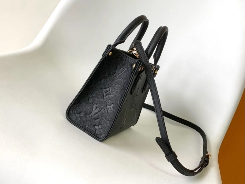 LV Shopping Bags 4233G-0384