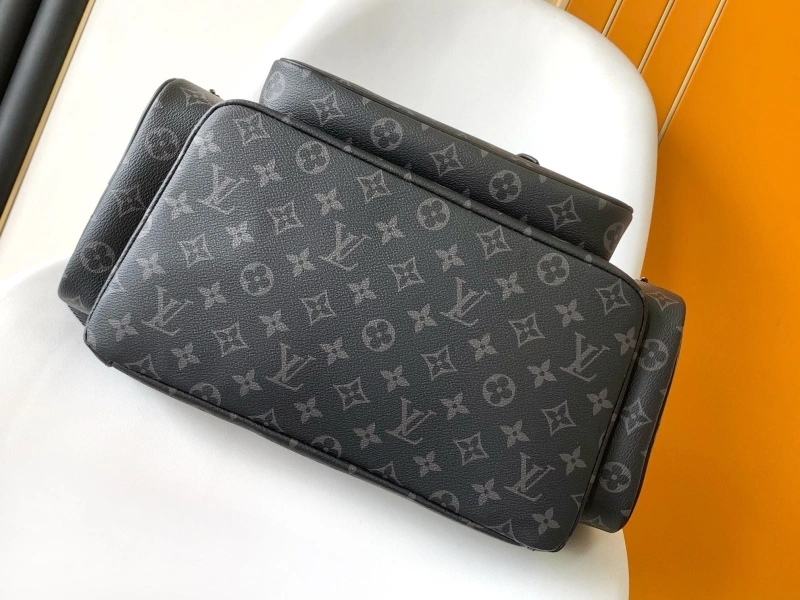 LV Backpacks 4233G-0389