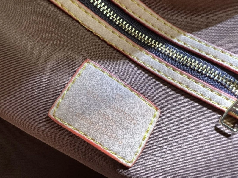 LV Travel Bags 4233G-0510