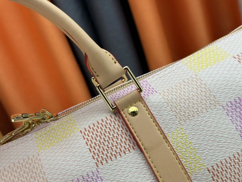 LV Travel Bags 4233G-0560