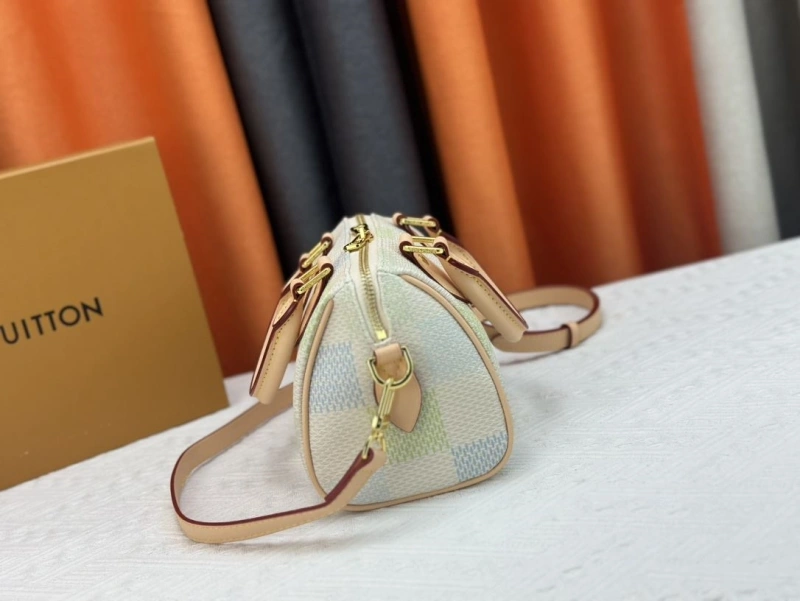 LV Speedy Bags 4233G-0561