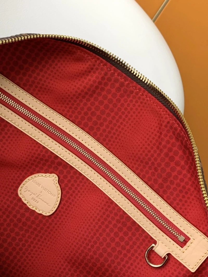 LV Travel Bags 4233G-0583