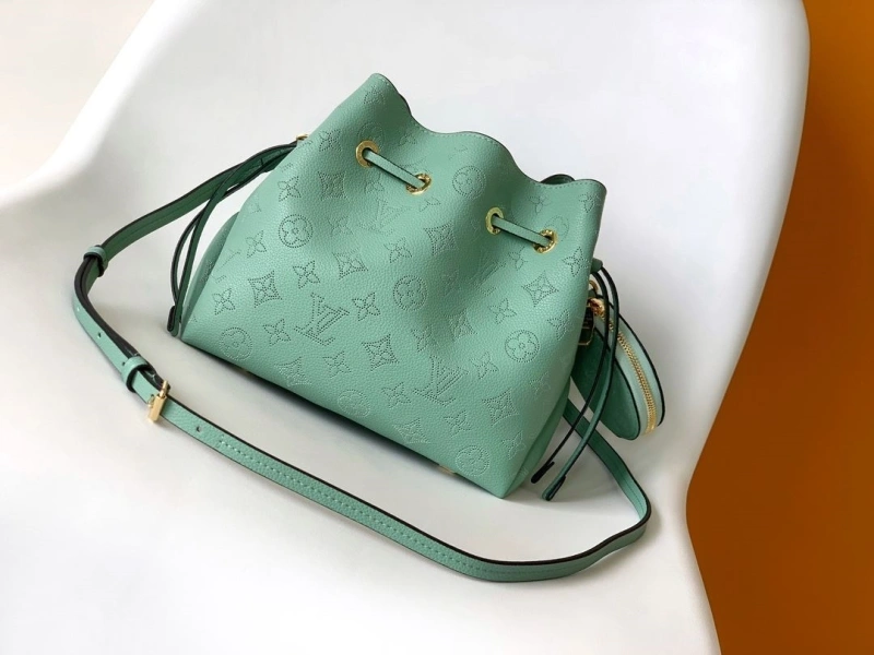 LV Satchel bags 4233G-0586
