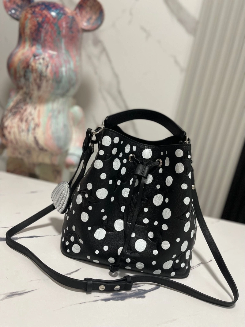 LV Bucket Bags 4233G-0633