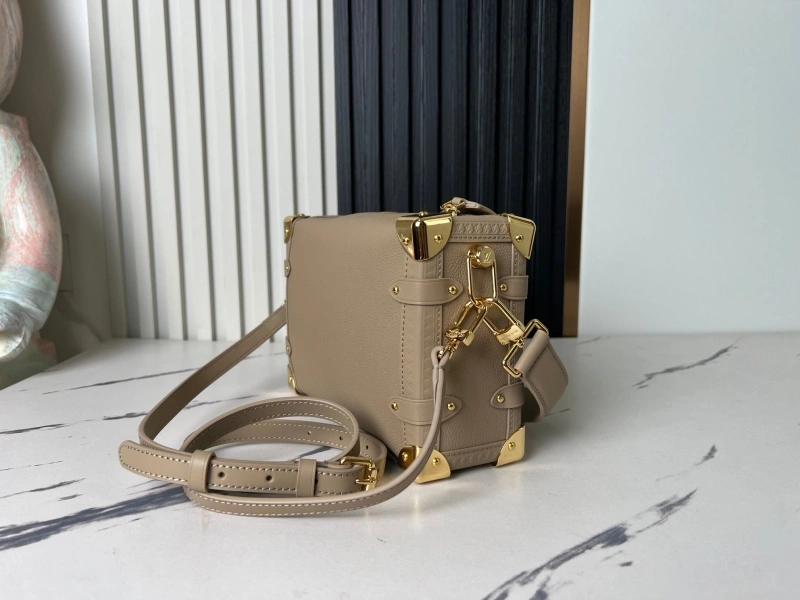 LV Box Bags 4233G-0640