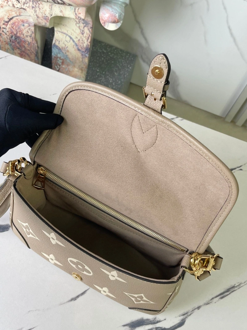 LV Satchel bags 4233G-0727