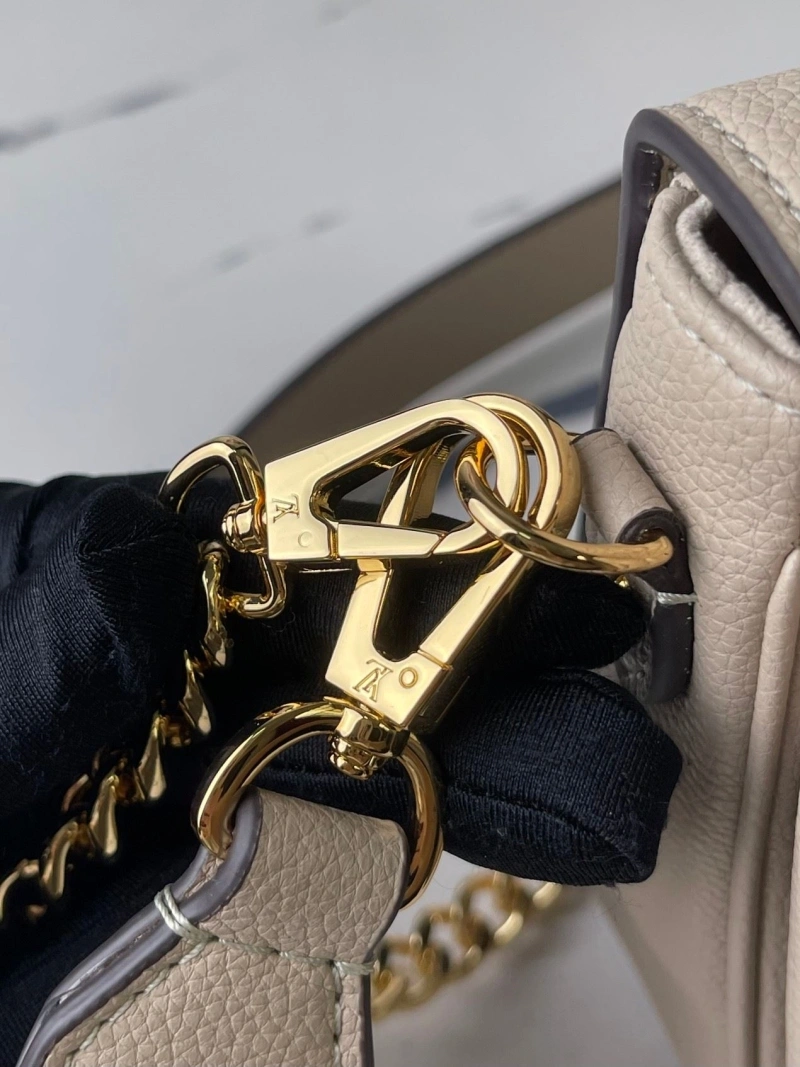 LV Satchel bags 4233G-0729