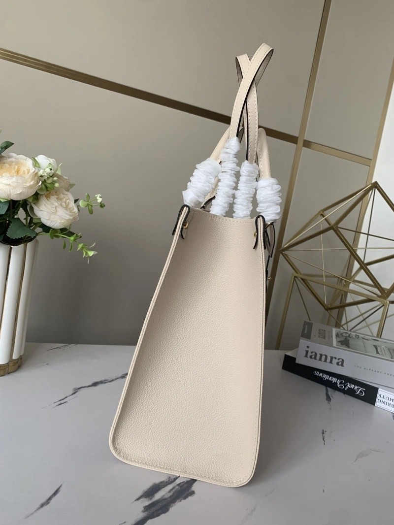 LV Shopping Bags 4233G-0745