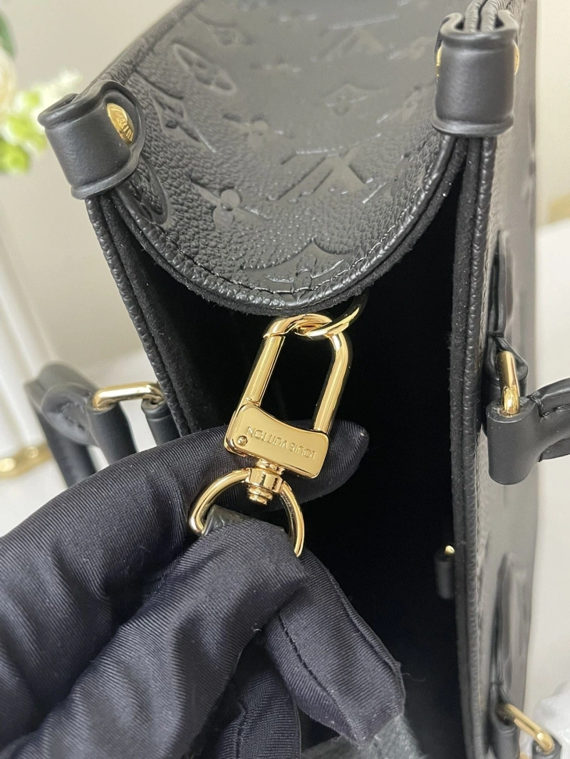 LV Shopping Bags 4233G-0748