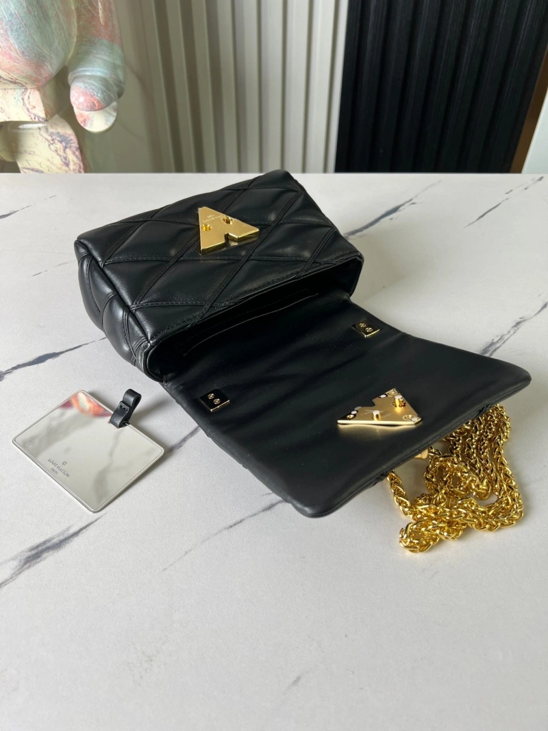 lv twist De*1m bags 4233g-0793
