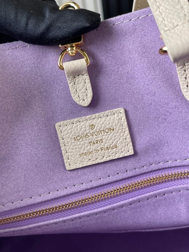 LV Shopping Bags 4233G-0821