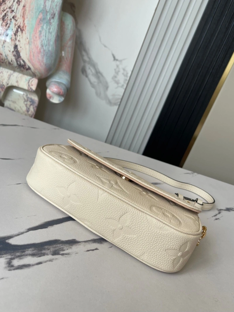 LV Satchel bags 4233G-0824