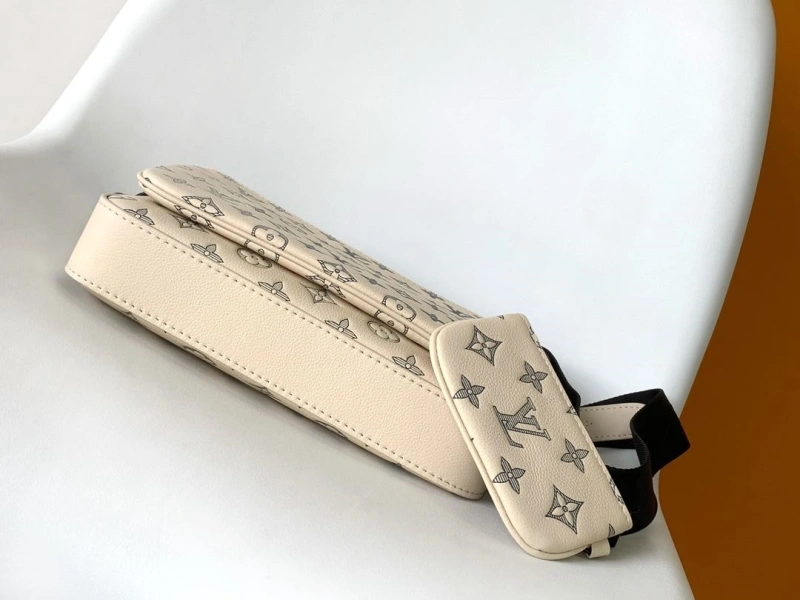 LV Satchel bags 4233G-0838