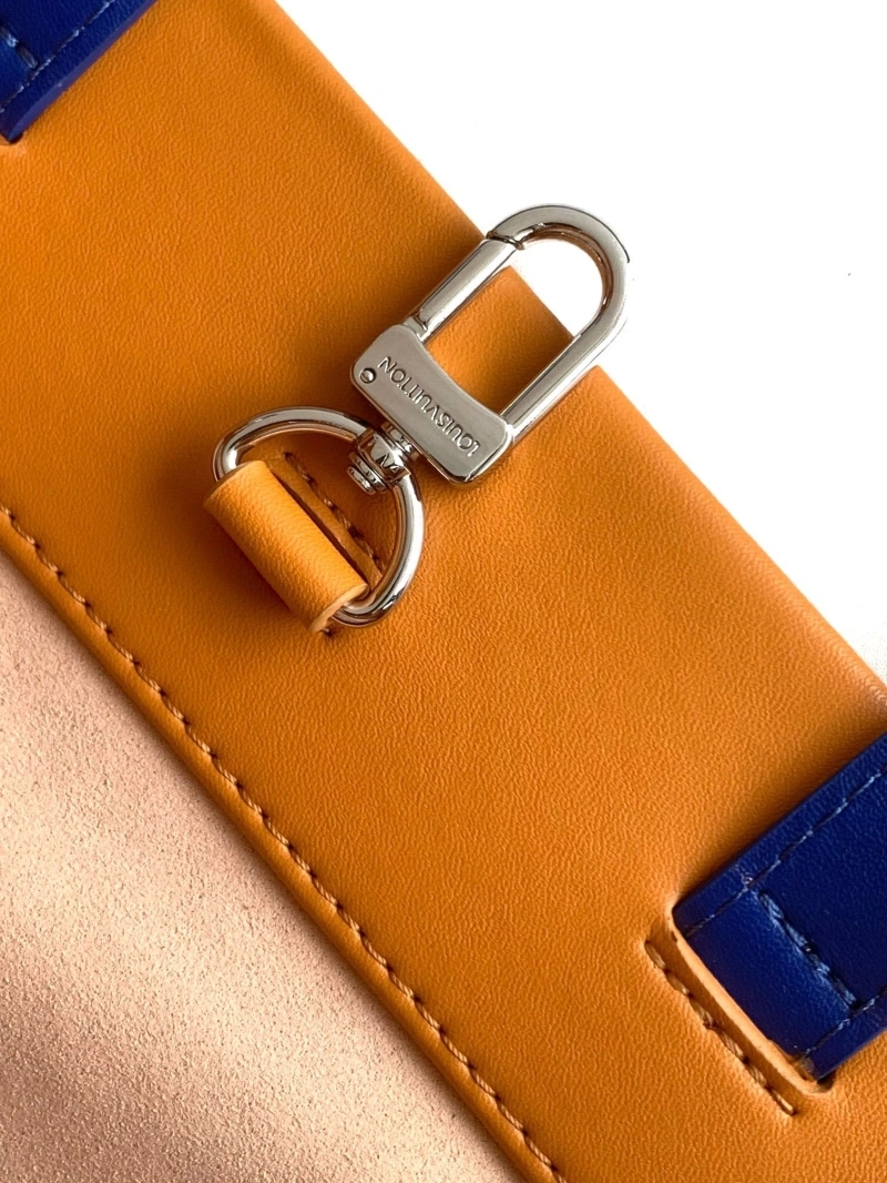 LV Shopping Bags 4233G-0842