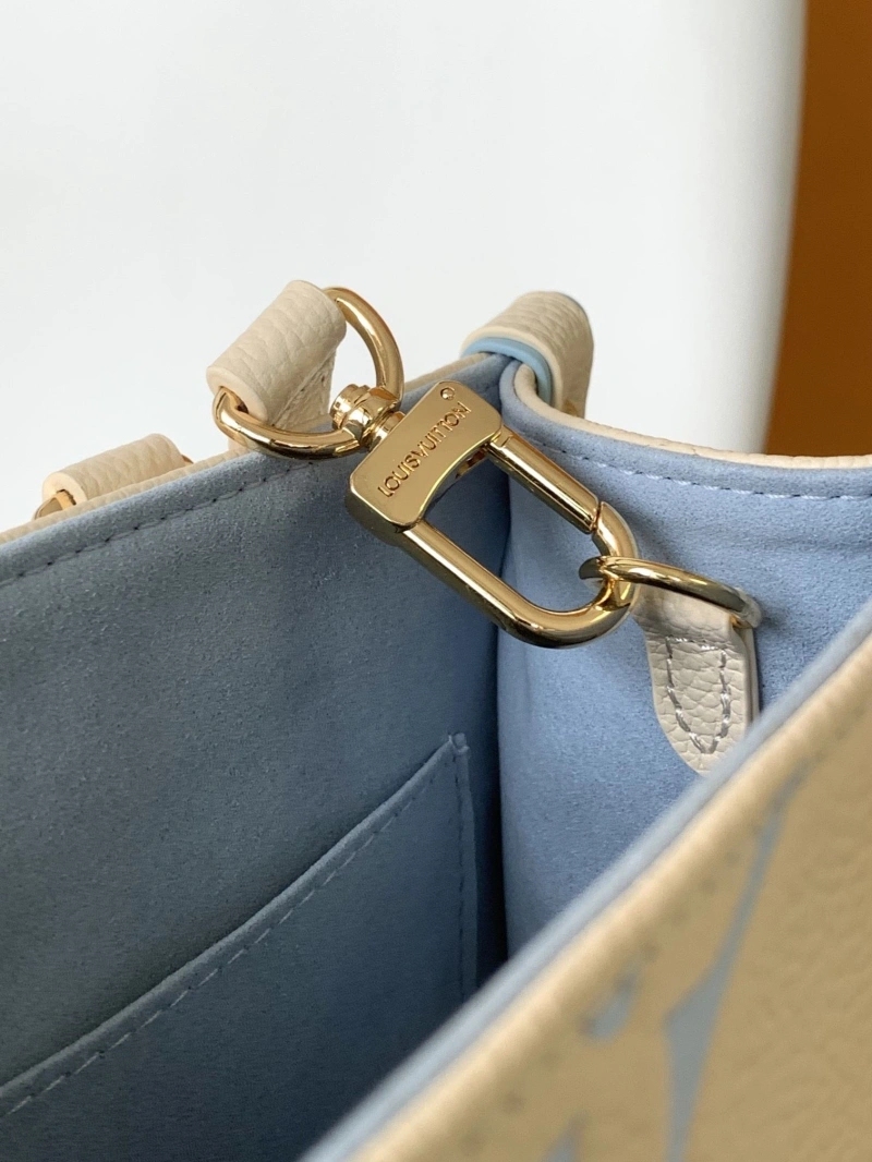 LV Shopping Bags 4233G-0891