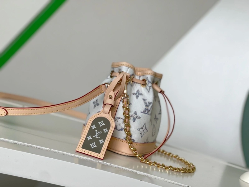 LV Bucket Bags 4233G-0905