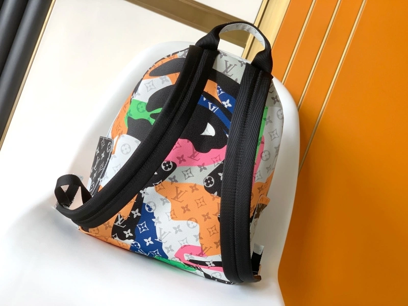 LV Backpacks 4233G-0927
