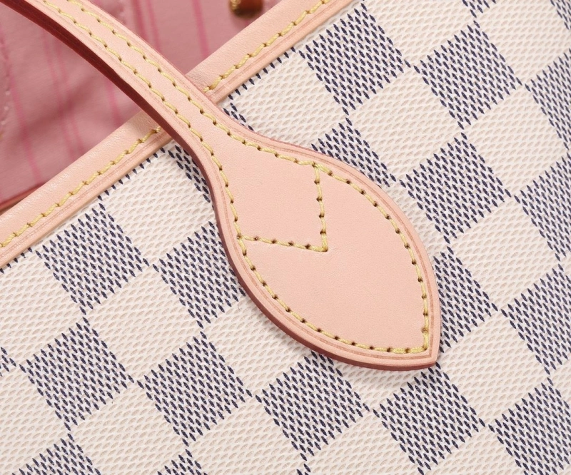 LV Shopping Bags 4233G-1044
