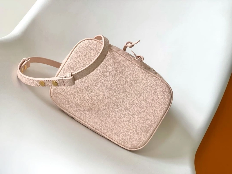 LV Bucket Bags 4233G-1205