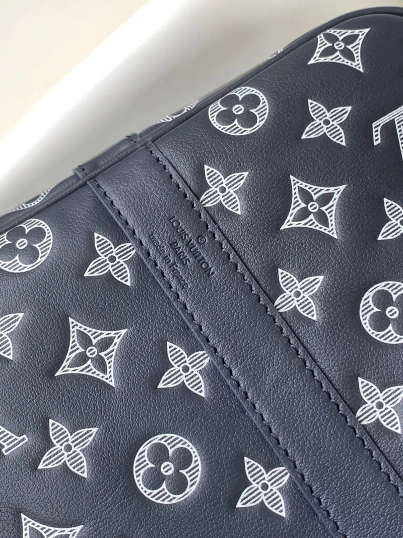 LV Travel Bags 4233H-0024