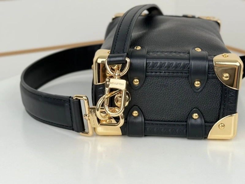 LV Box Bags 4233H-0038