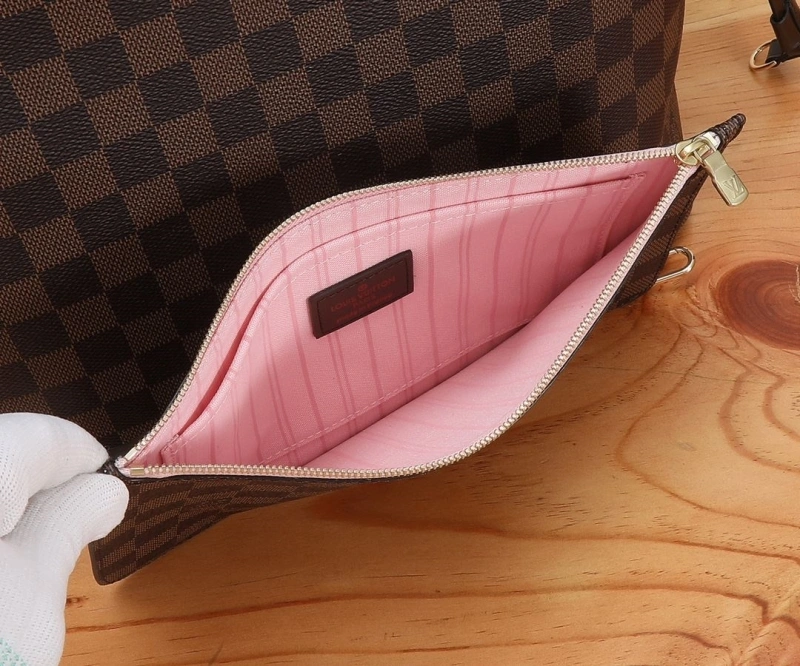 LV Shopping Bags 4233H-0100