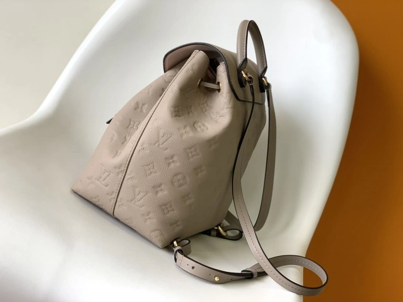 LV Backpacks 4233H-0178