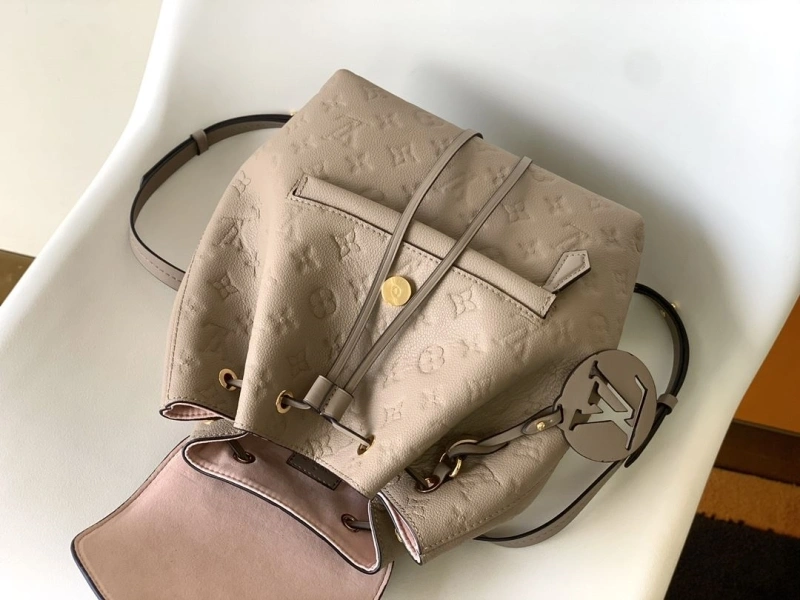 LV Backpacks 4233H-0178