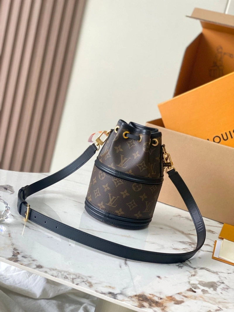 LV Bucket Bags 4233H-0235