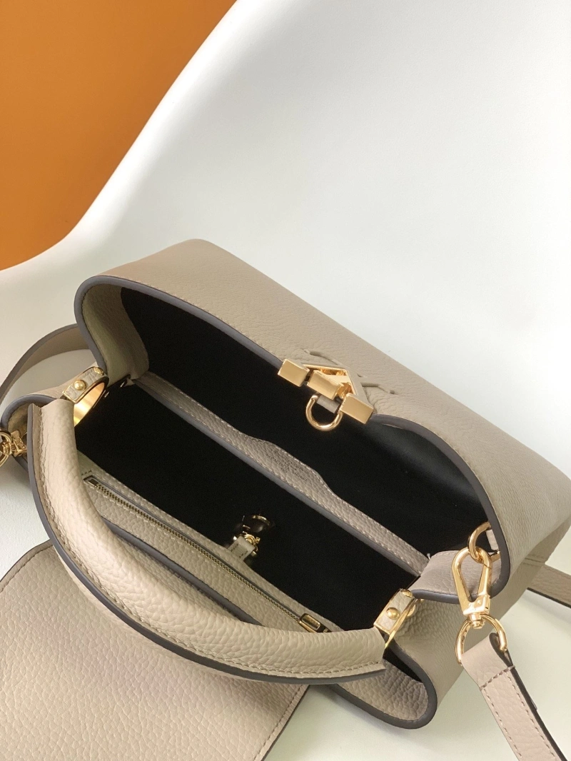 LV Capucines Bags 4233H-0276