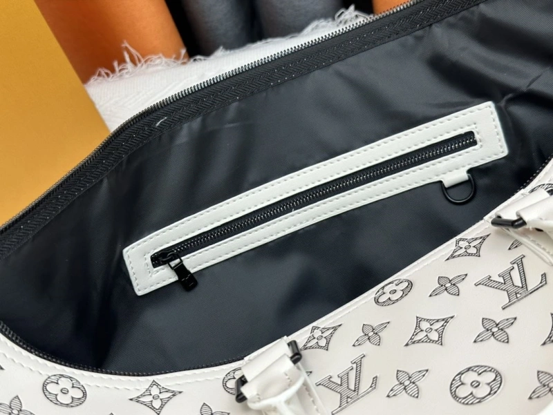 LV Travel Bags 4233H-0314