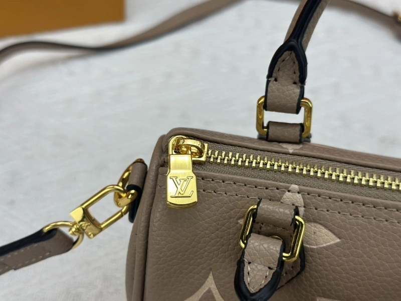 LV Speedy Bags 4233H-0321